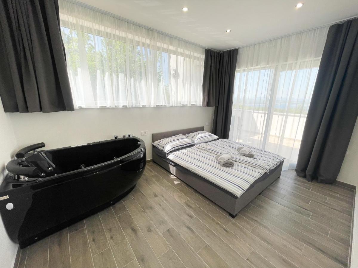 Villa Linda Цриквениця Екстер'єр фото